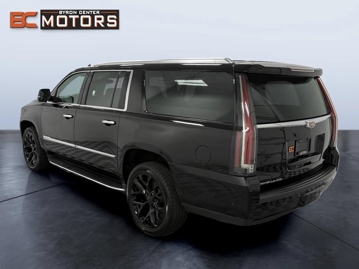 Used 2020 Cadillac Escalade ESV 4WD w/ LPO, Radiant Package image 4