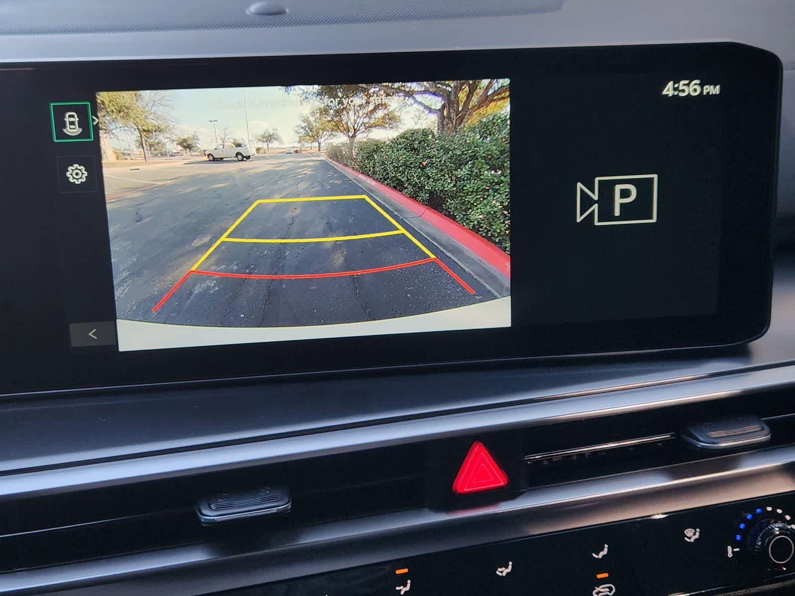 New 2026 Kia Sorento LX FWD image 16