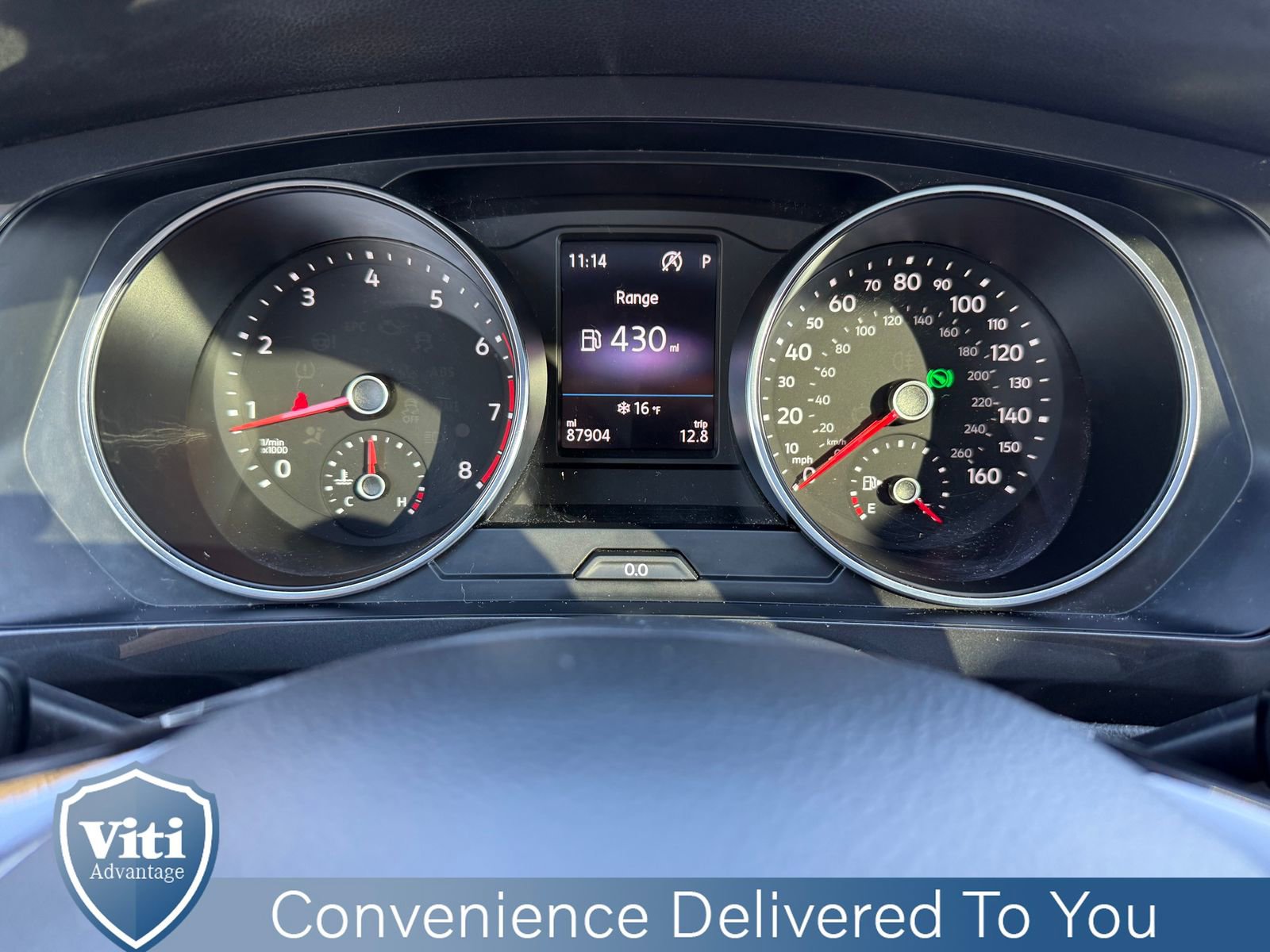 Used 2018 Volkswagen Tiguan SE image 32