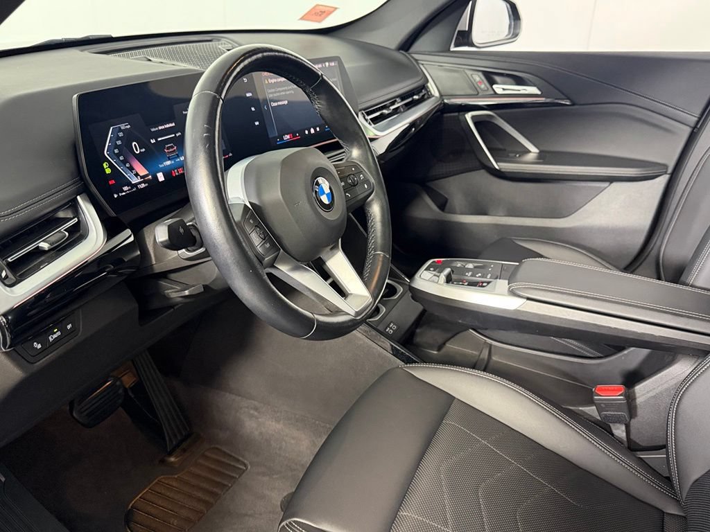 Used 2024 BMW X1 xDrive28i w/ Convenience Package AWD/4WD image 16