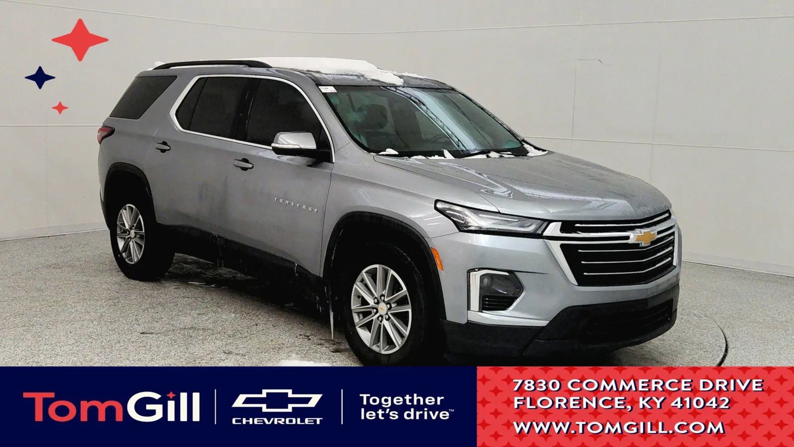 Used 2023 Chevrolet Traverse LT image 1