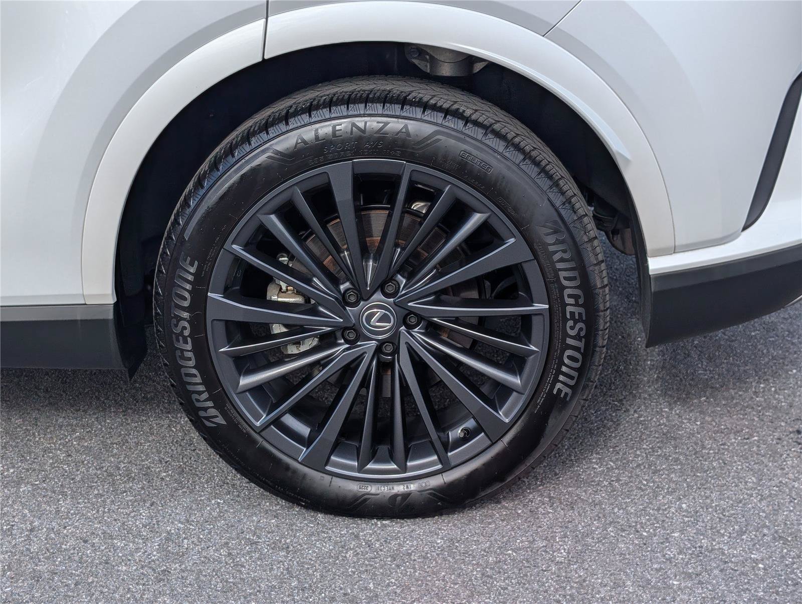Certified 2025 Lexus RX 350 Premium AWD/4WD image 10