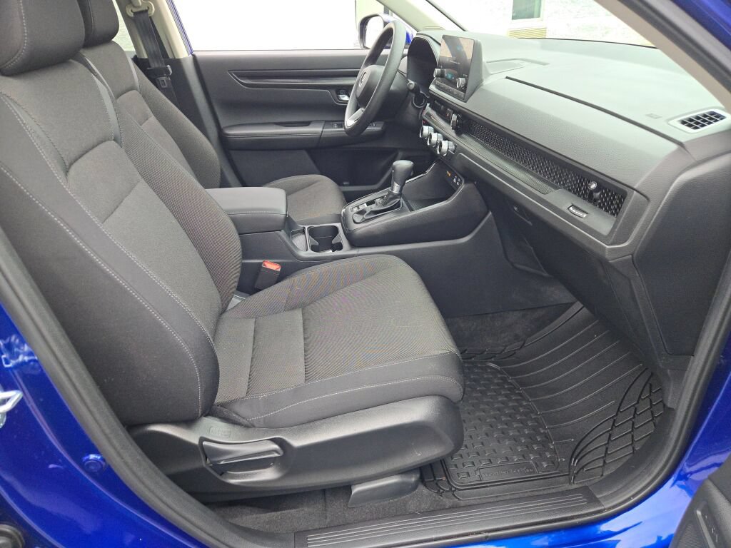 Used 2025 Honda CR-V EX image 7