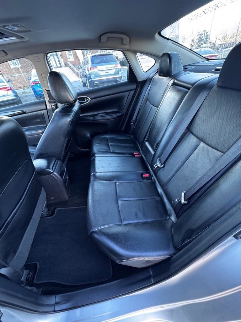 Used 2016 Nissan Sentra SL w/ Technology Package image 13