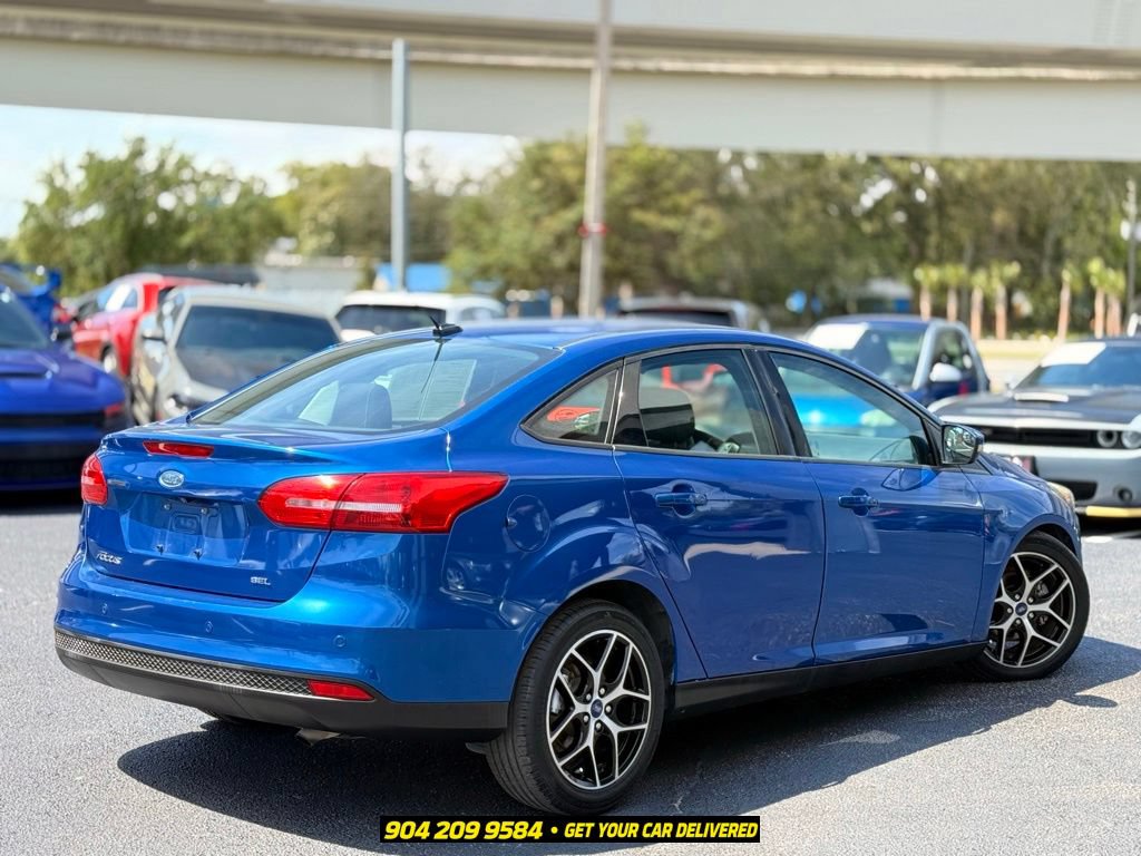 Used 2018 Ford Focus SEL FWD image 7