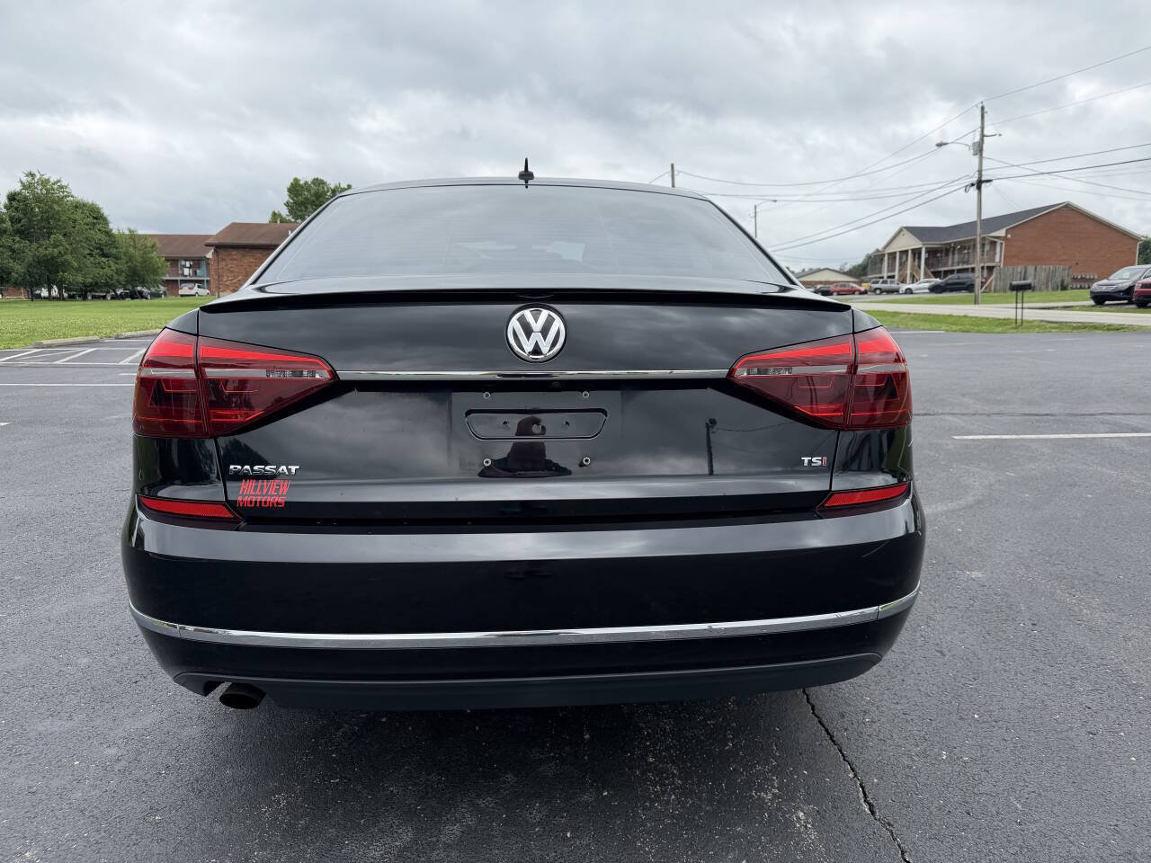 Used 2017 Volkswagen Passat 1.8T S FWD image 5