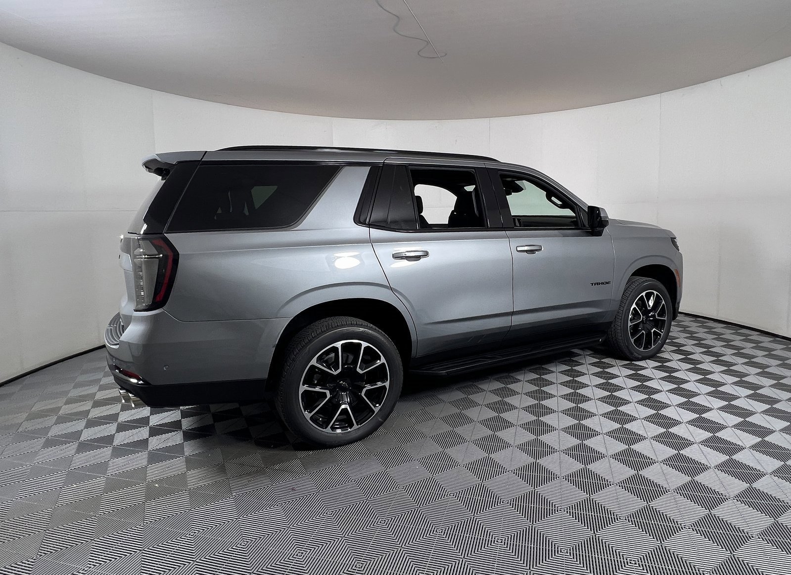 New 2026 Chevrolet Tahoe RST image 4