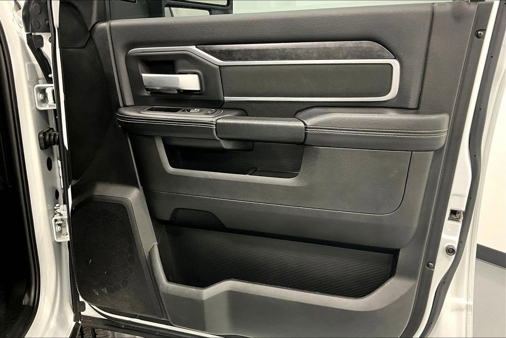 Used 2024 RAM 2500 Big Horn image 22