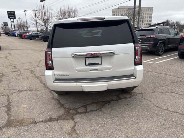 Used 2016 GMC Yukon Denali w/ Open Road Package image 4