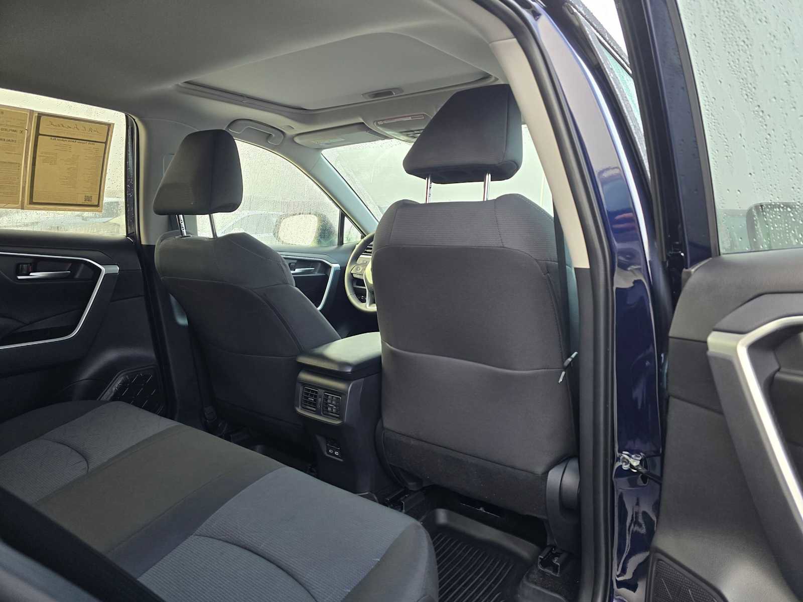 Used 2025 Toyota RAV4 XLE image 16
