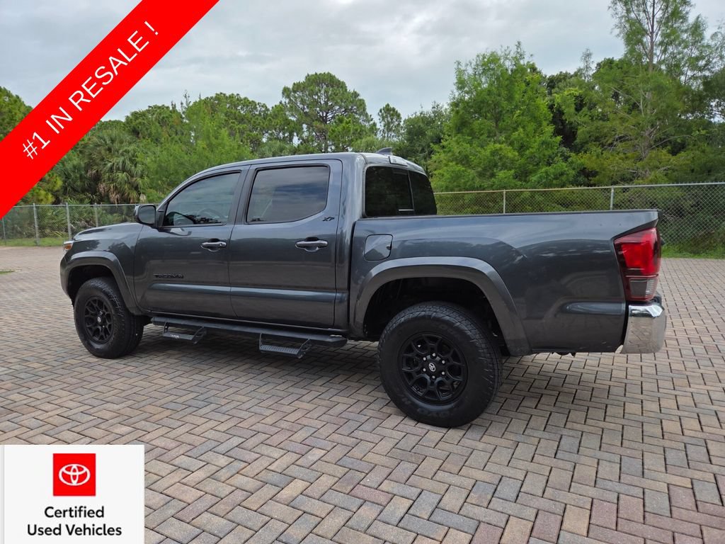 Used 2022 Toyota Tacoma SR5 RWD image 9