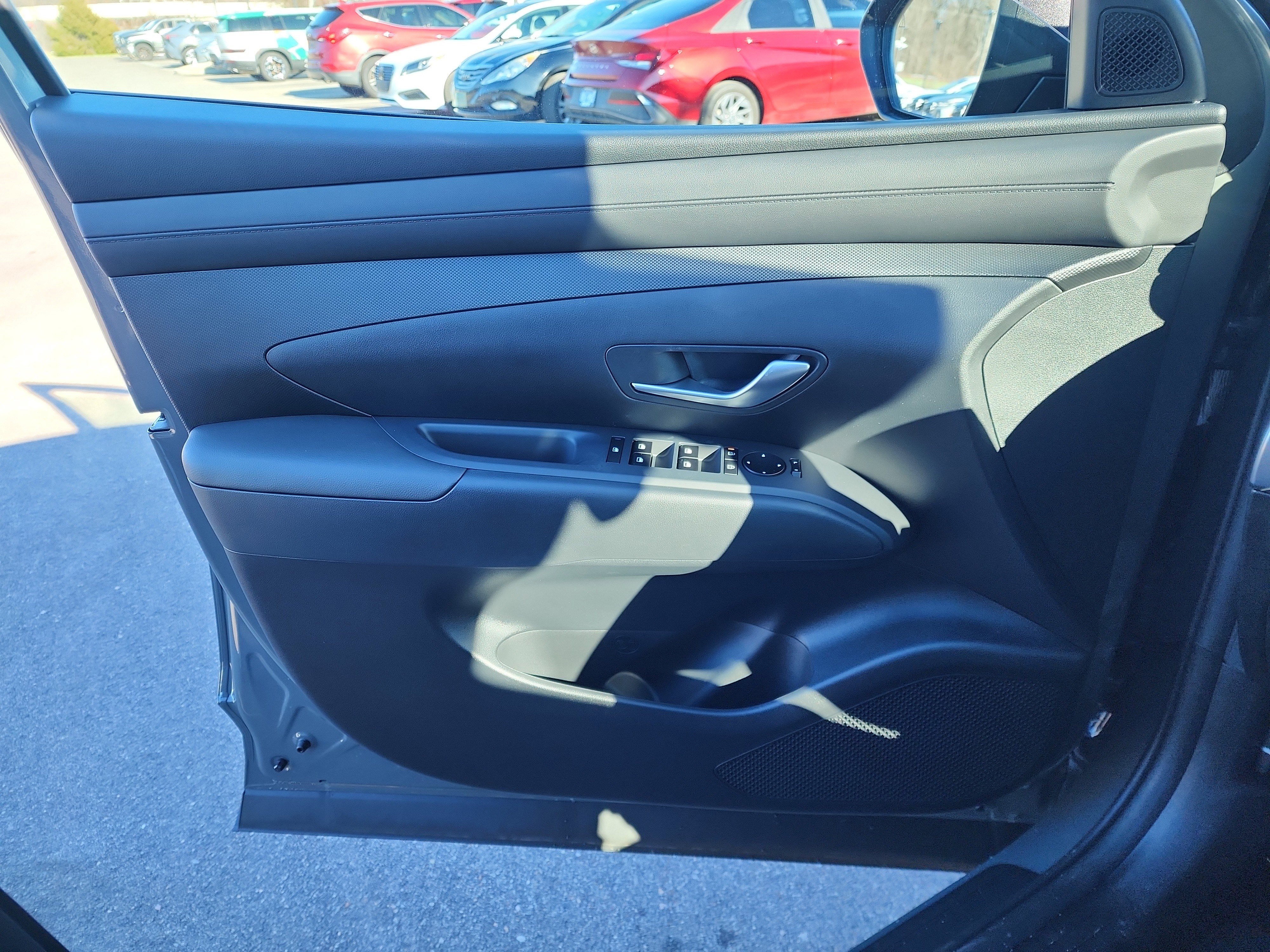 New 2026 Hyundai Tucson SE image 8