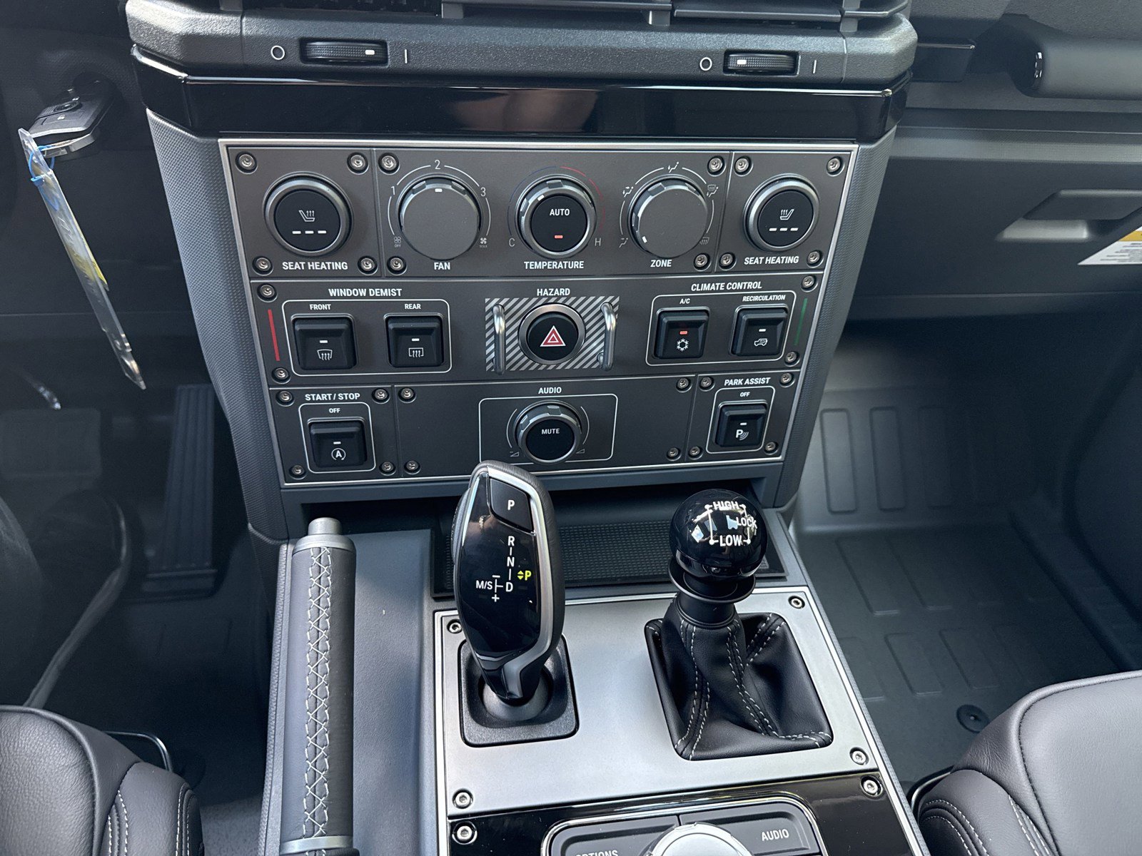 Used 2025 INEOS Grenadier Fieldmaster Edition image 19