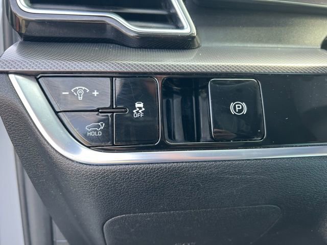 Certified 2024 Kia Sportage SX FWD image 11