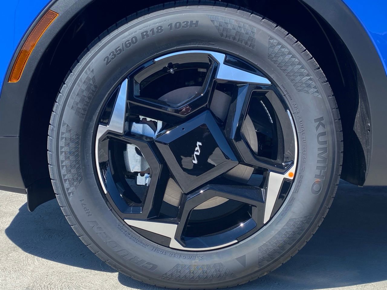 New 2026 Kia Sportage EX image 11