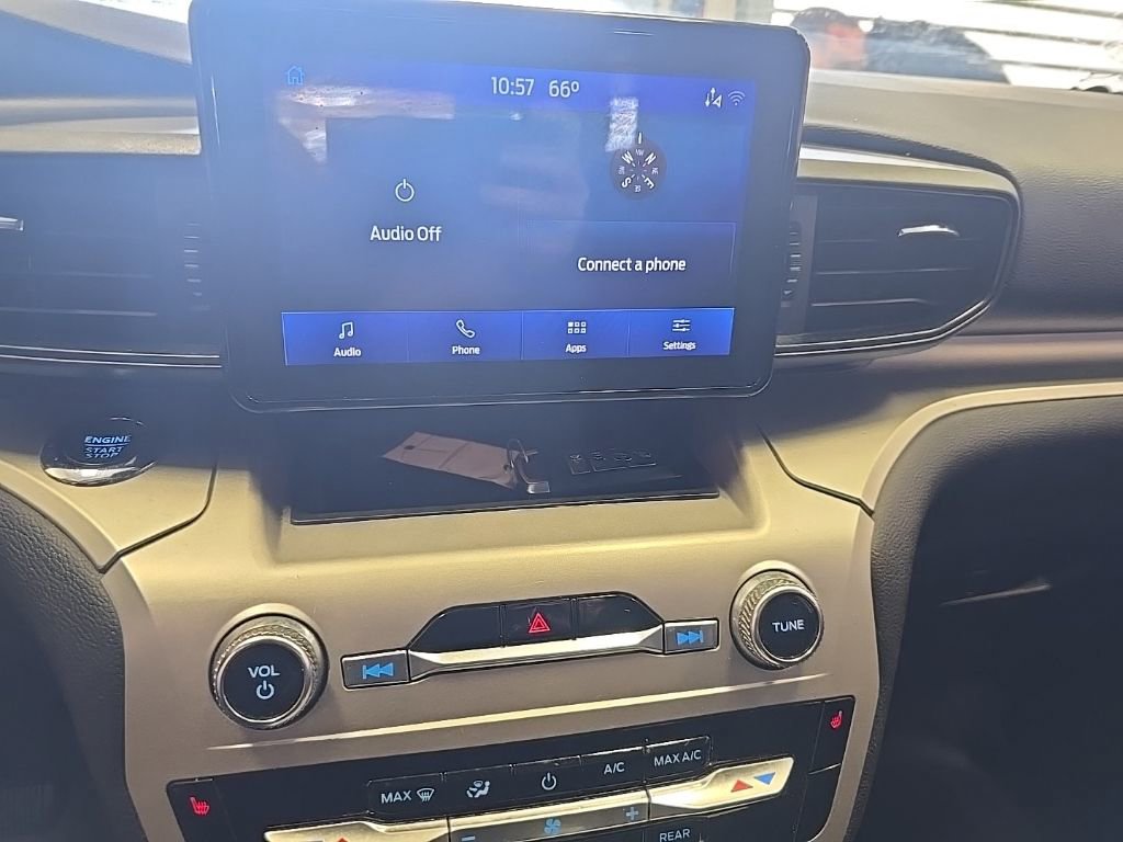 Certified 2022 Ford Explorer XLT image 10