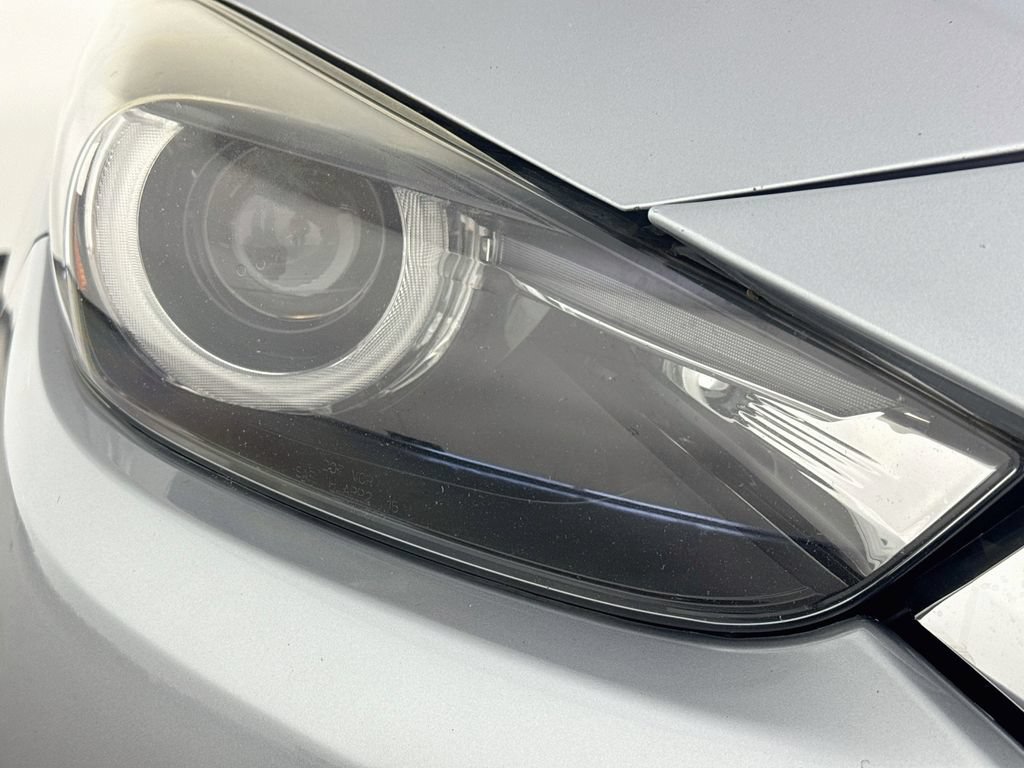 Used 2018 MAZDA MAZDA3 Grand Touring FWD image 37