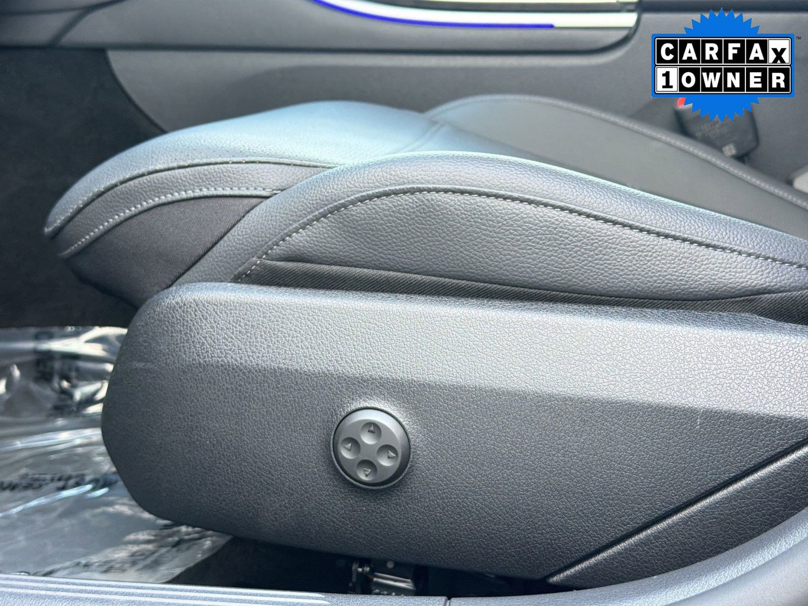 Certified 2023 Mercedes-Benz C 300 Sedan image 13