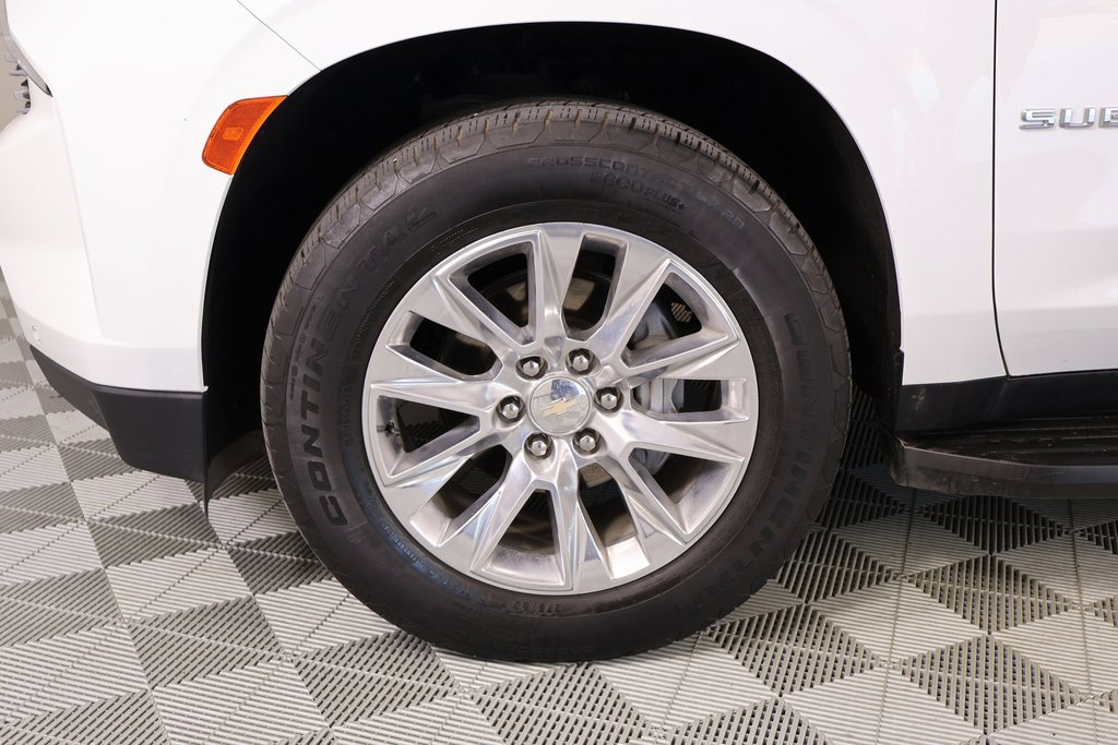 Used 2023 Chevrolet Suburban Premier image 18