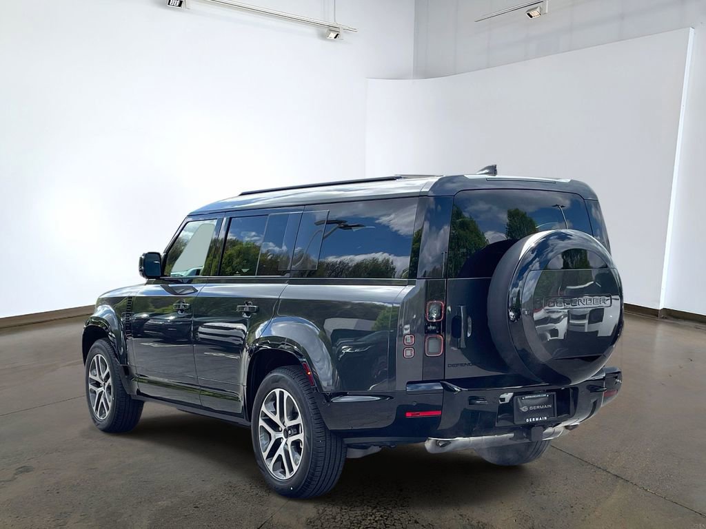 New 2026 Land Rover Defender 130 X-Dynamic SE AWD/4WD image 6