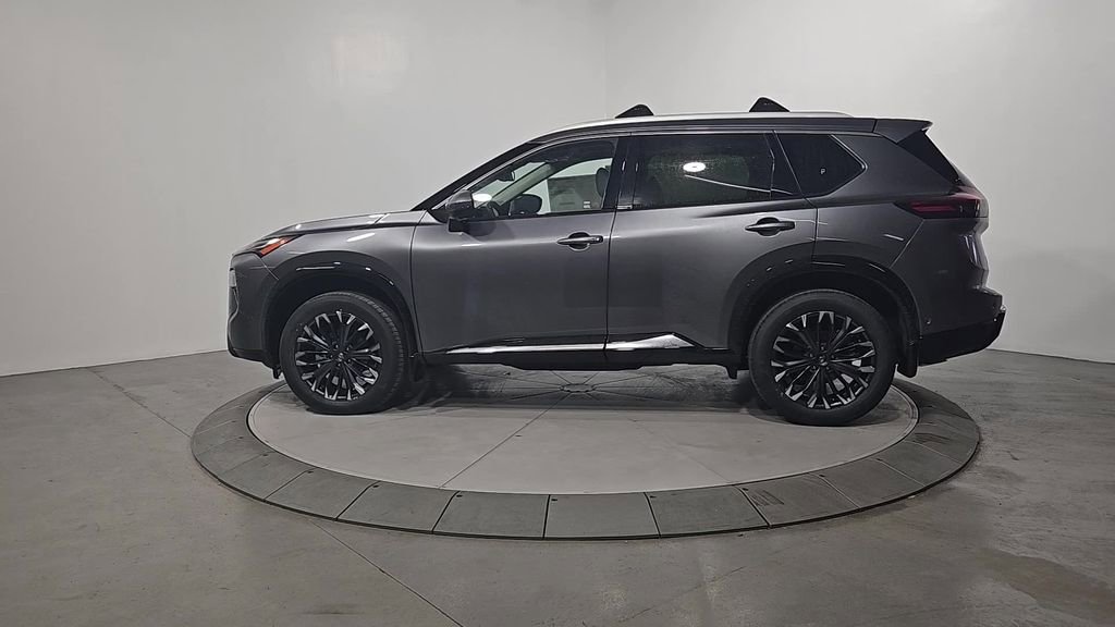 New 2026 Nissan Rogue Platinum image 2