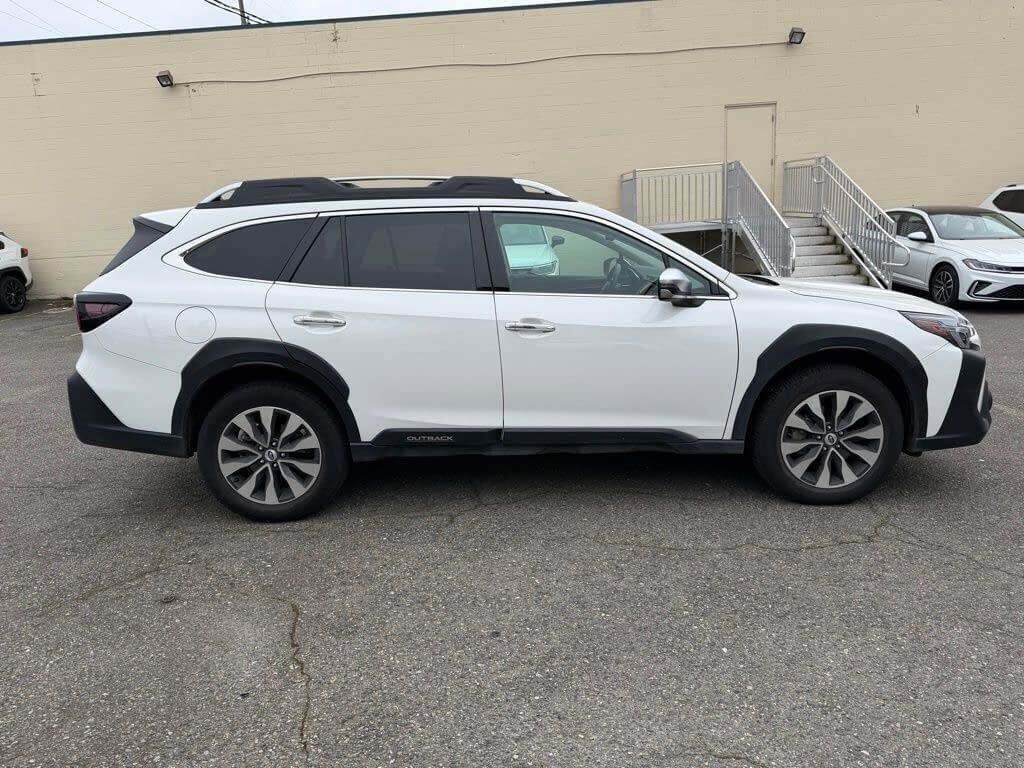 Certified 2024 Subaru Outback Touring XT image 9