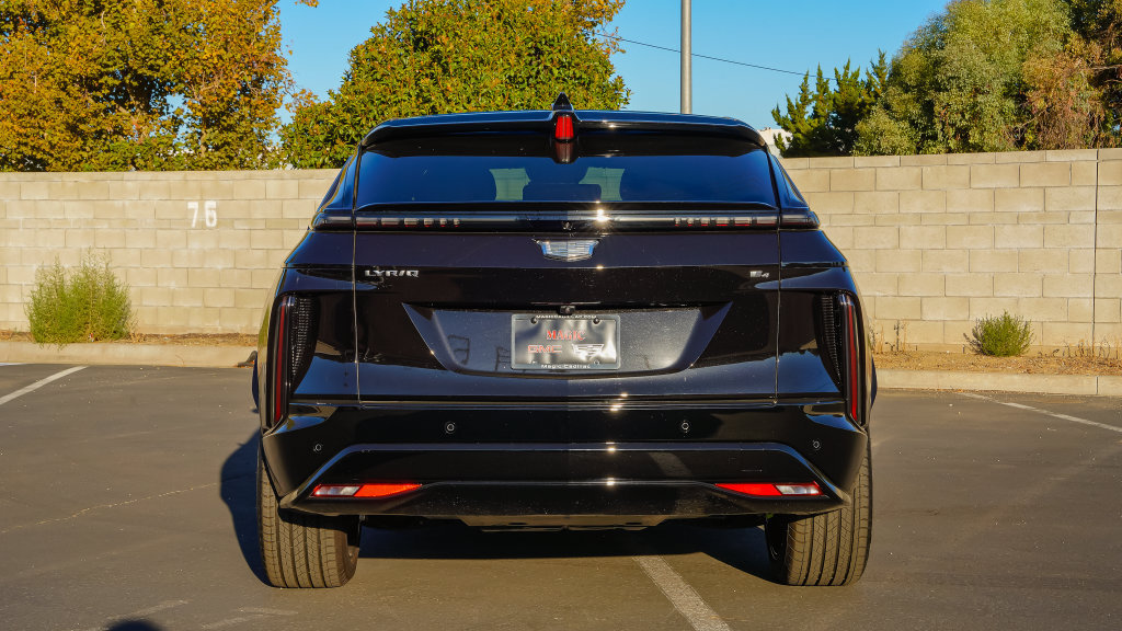 New 2027 Cadillac Lyriq Signature Sport w/ Nappa Leather Package AWD/4WD image 8