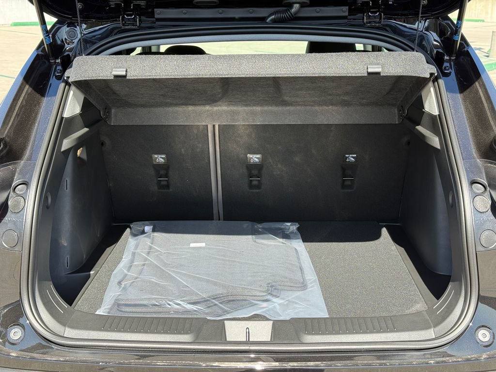 New 2026 Chevrolet Trax ACTIV w/ Driver Confidence Package FWD image 7