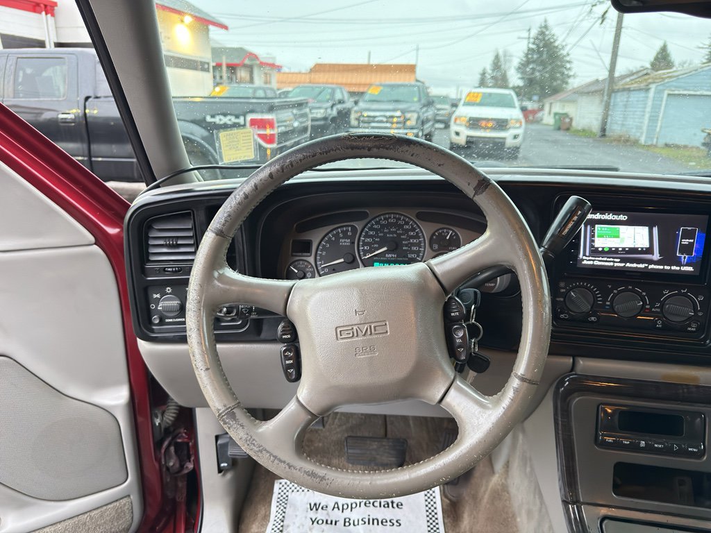 Used 2001 GMC Yukon XL Denali image 21
