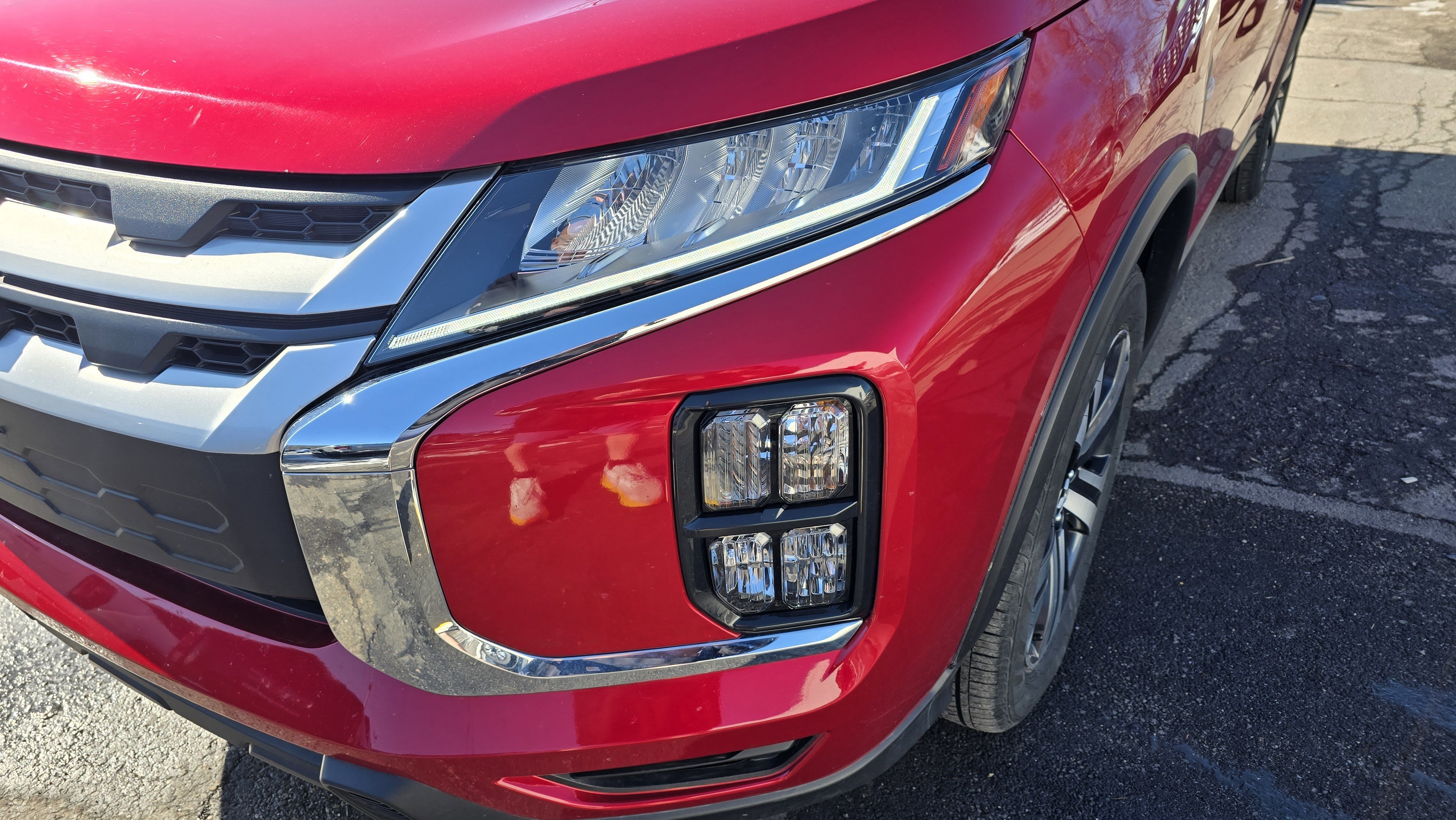 Used 2025 Mitsubishi Outlander Sport ES image 11