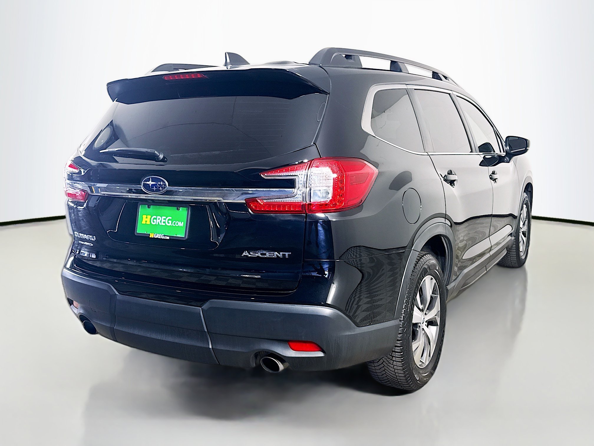 Used 2024 Subaru Ascent Premium AWD/4WD image 10