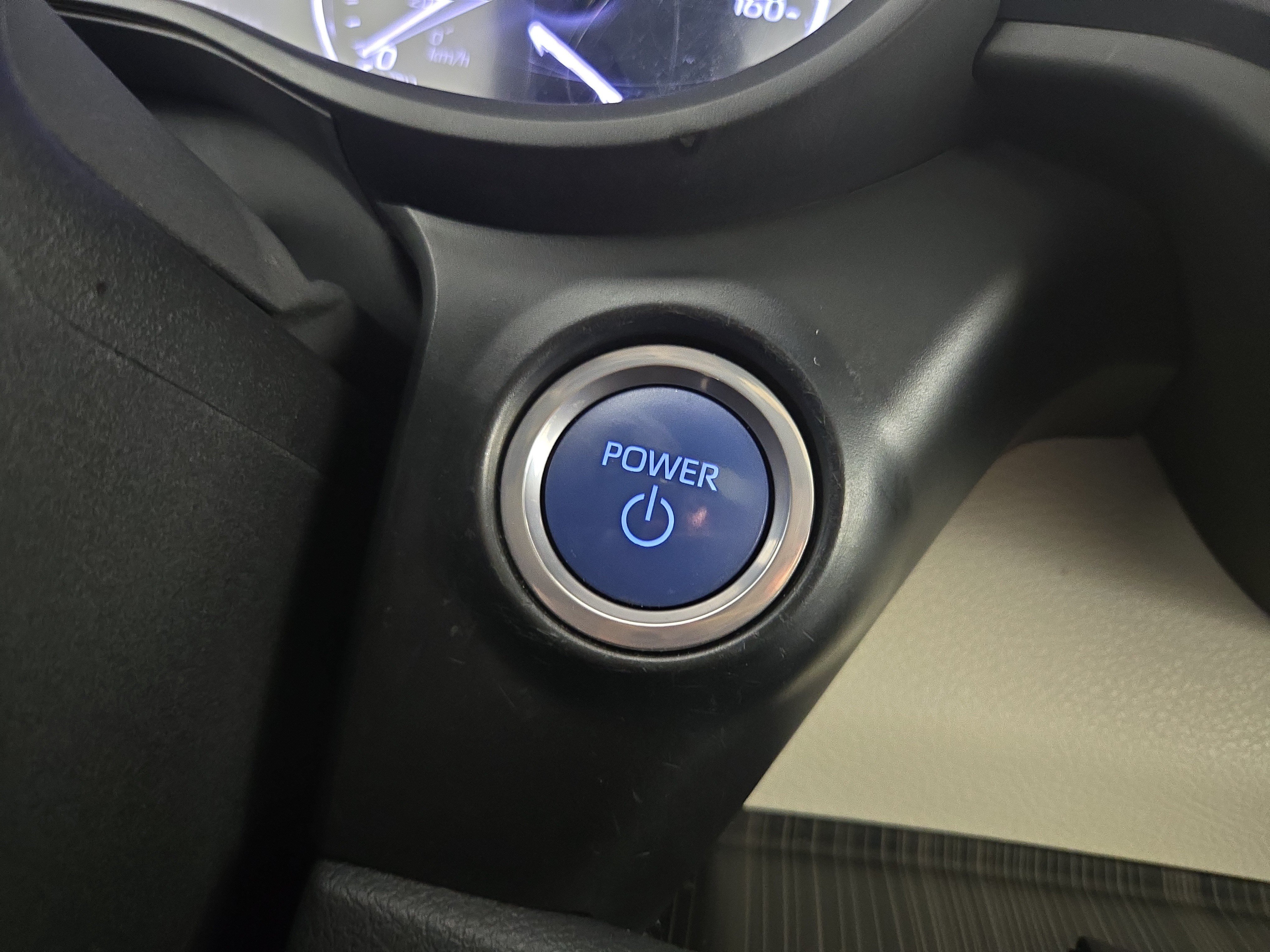Used 2021 Toyota Sienna Platinum FWD image 28
