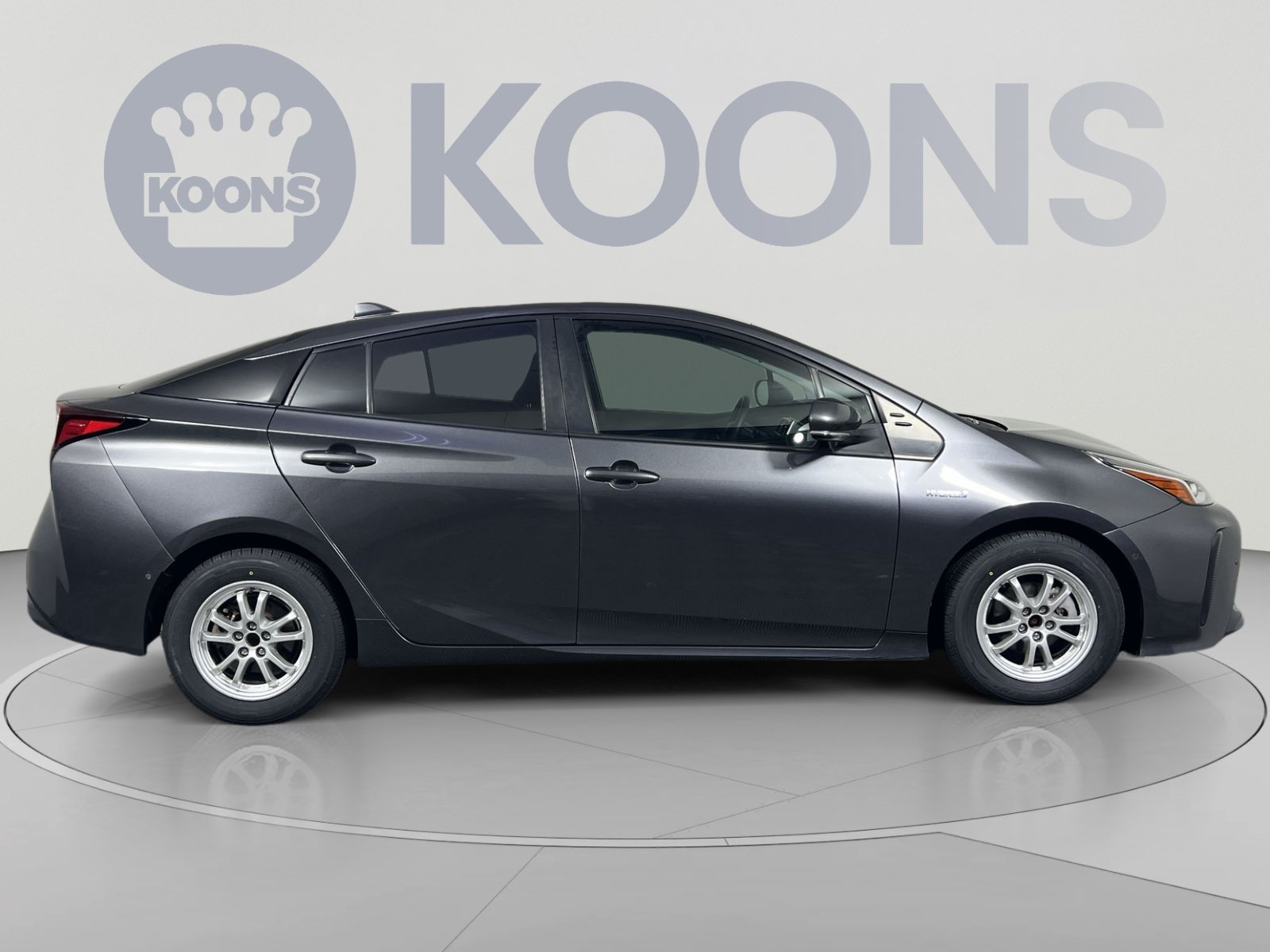 Used 2021 Toyota Prius LE w/ Carpet Mat Package (TMS) FWD image 8