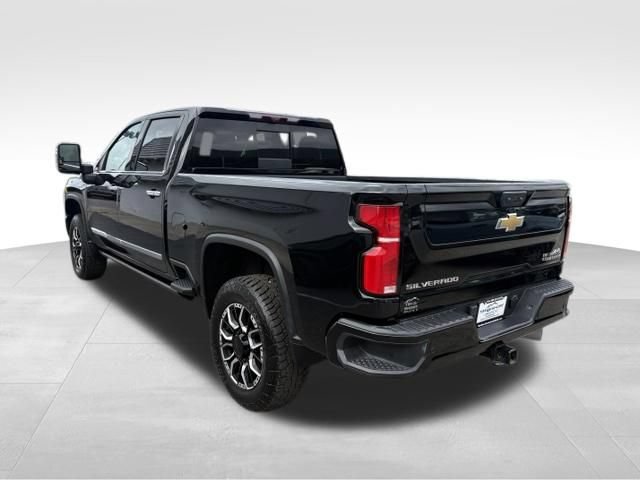 Used 2024 Chevrolet Silverado 2500 High Country w/ Technology Package AWD/4WD image 11