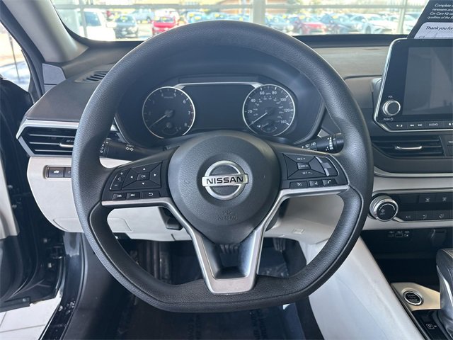 Used 2022 Nissan Altima 2.5 SV image 27