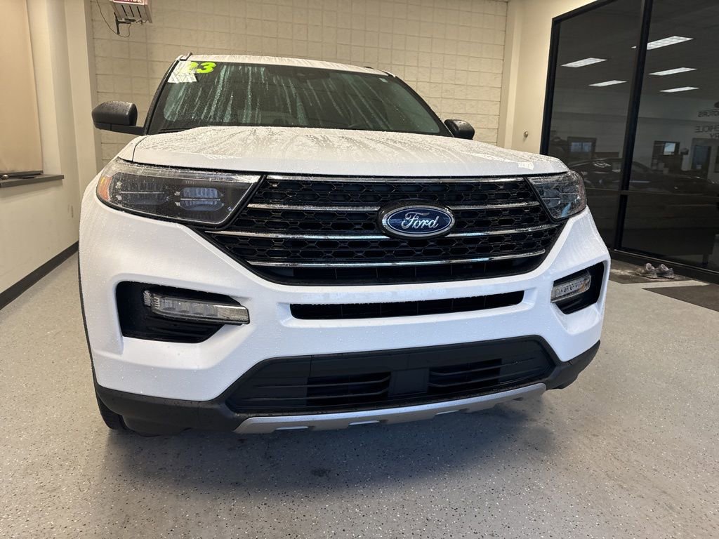 Used 2023 Ford Explorer XLT w/ Equipment Group 202A image 31