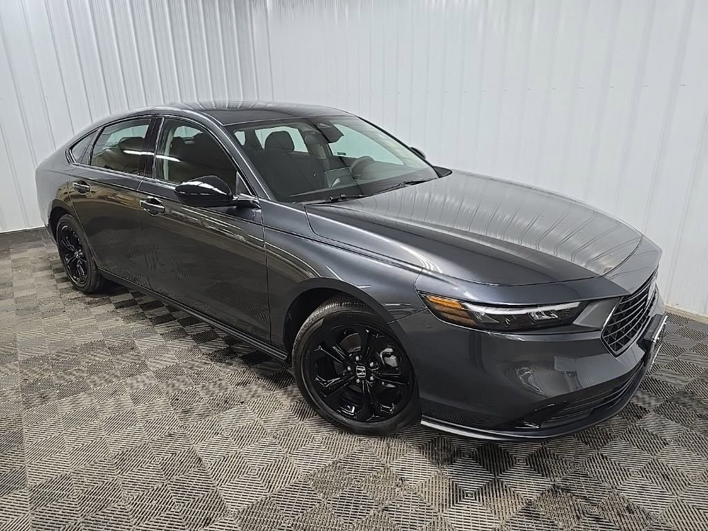 Certified 2025 Honda Accord SE image 7
