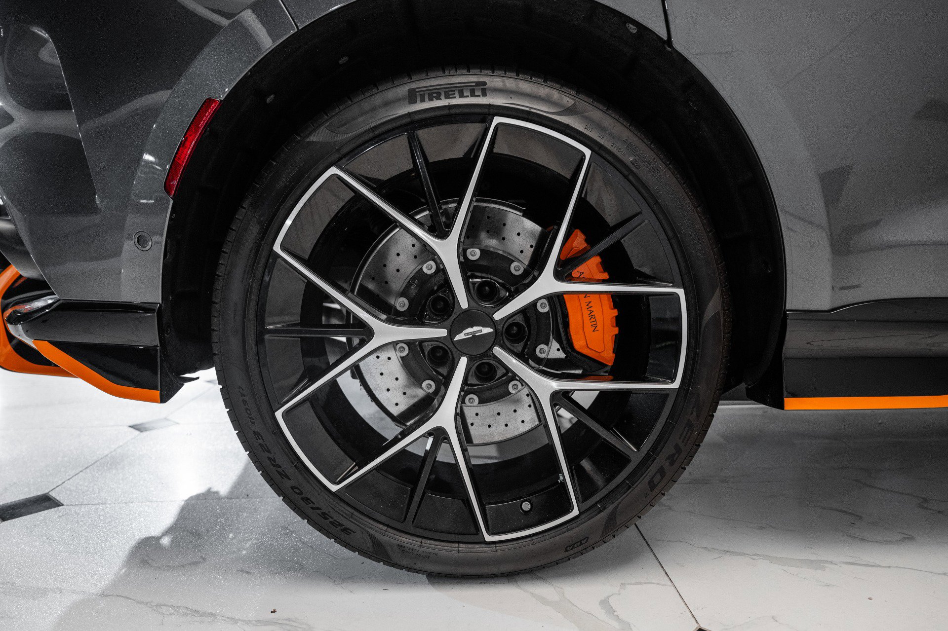 Used 2025 Aston Martin DBX 707 image 55