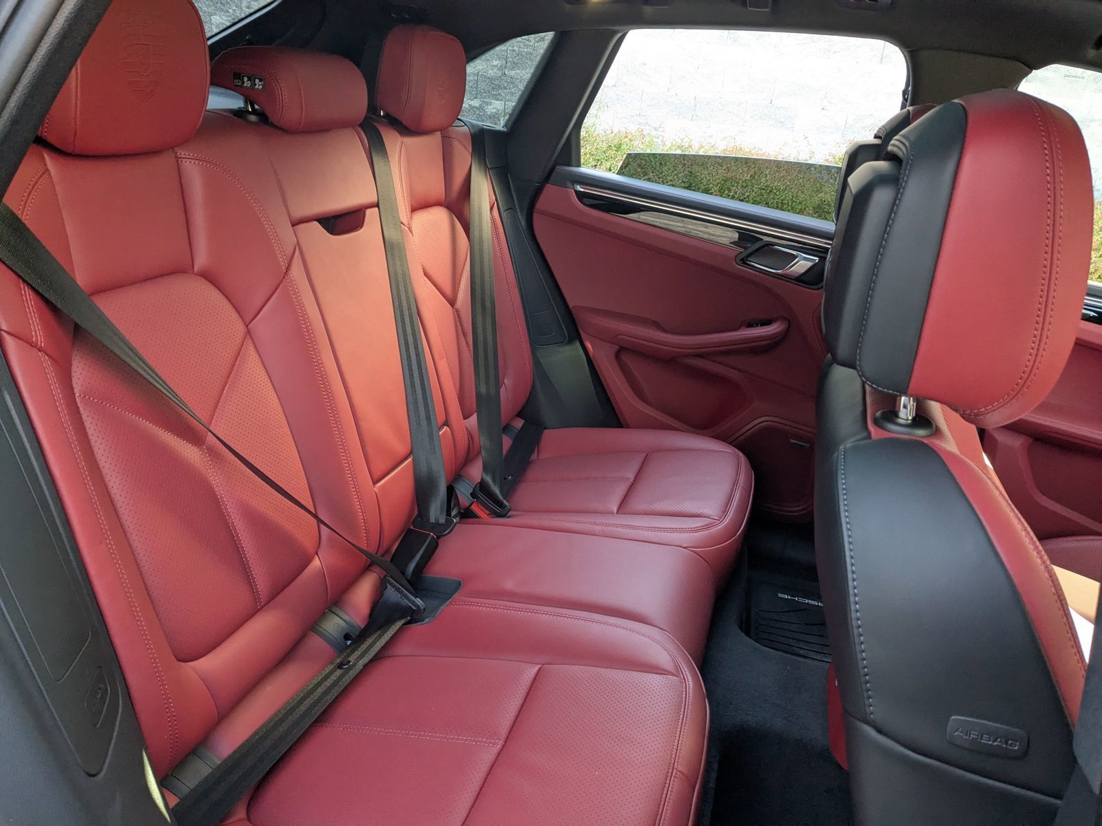 New 2026 Porsche Macan S image 25