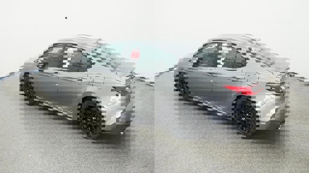 New 2026 Toyota Camry SE image 4