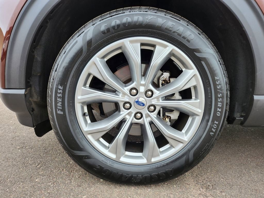 Used 2020 Ford Explorer XLT w/ Equipment Group 202A image 35