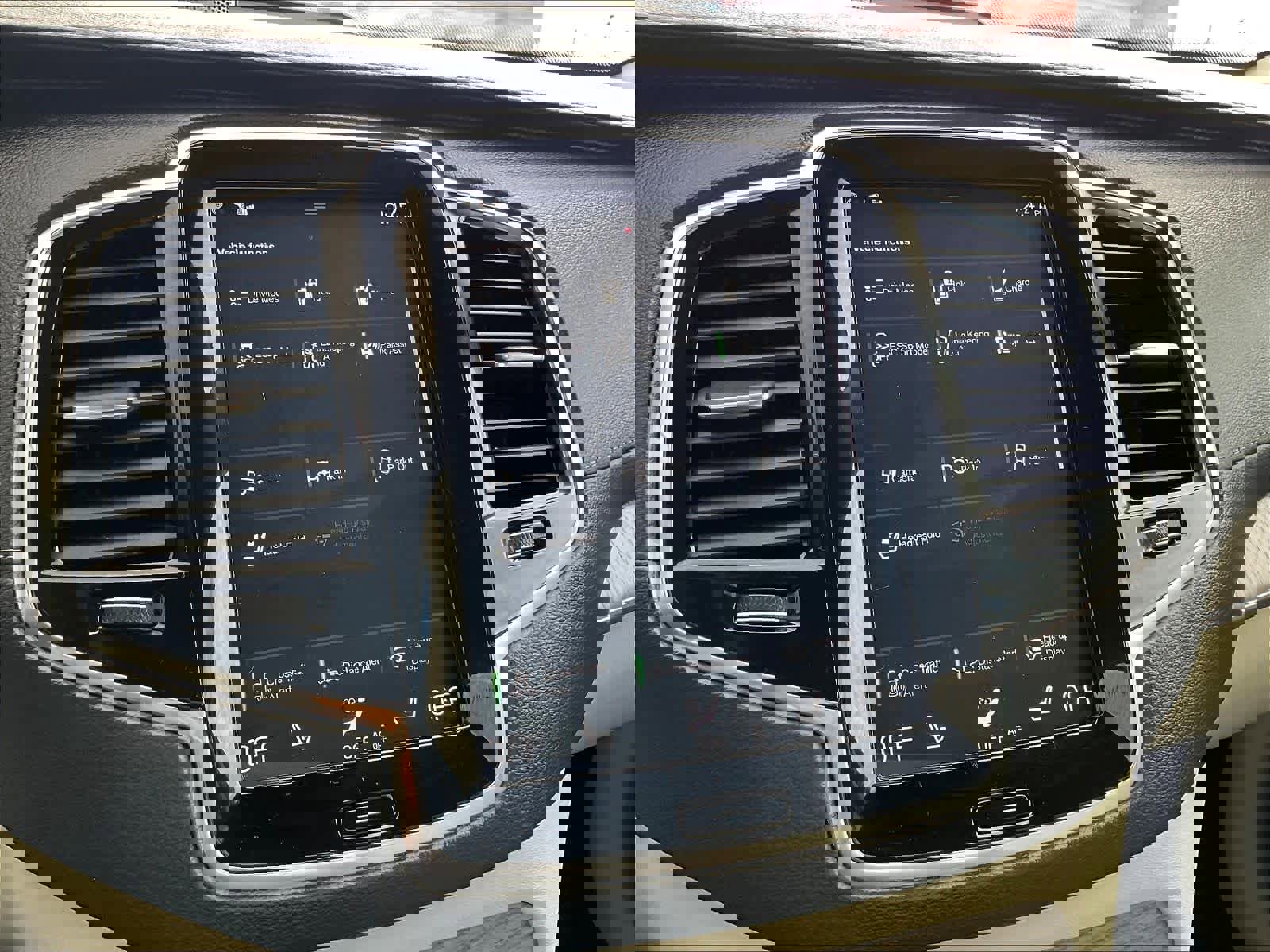 Used 2022 Volvo XC90 T8 Inscription image 39