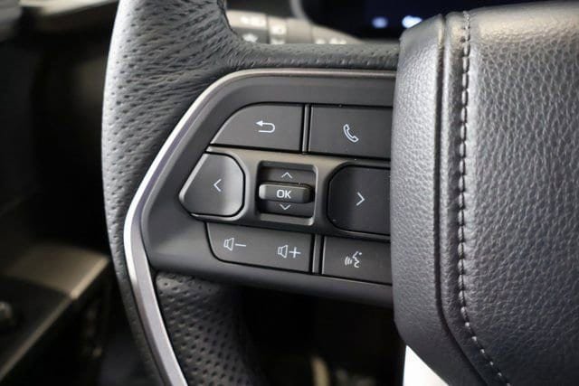 New 2026 Toyota Tundra Limited AWD/4WD image 16