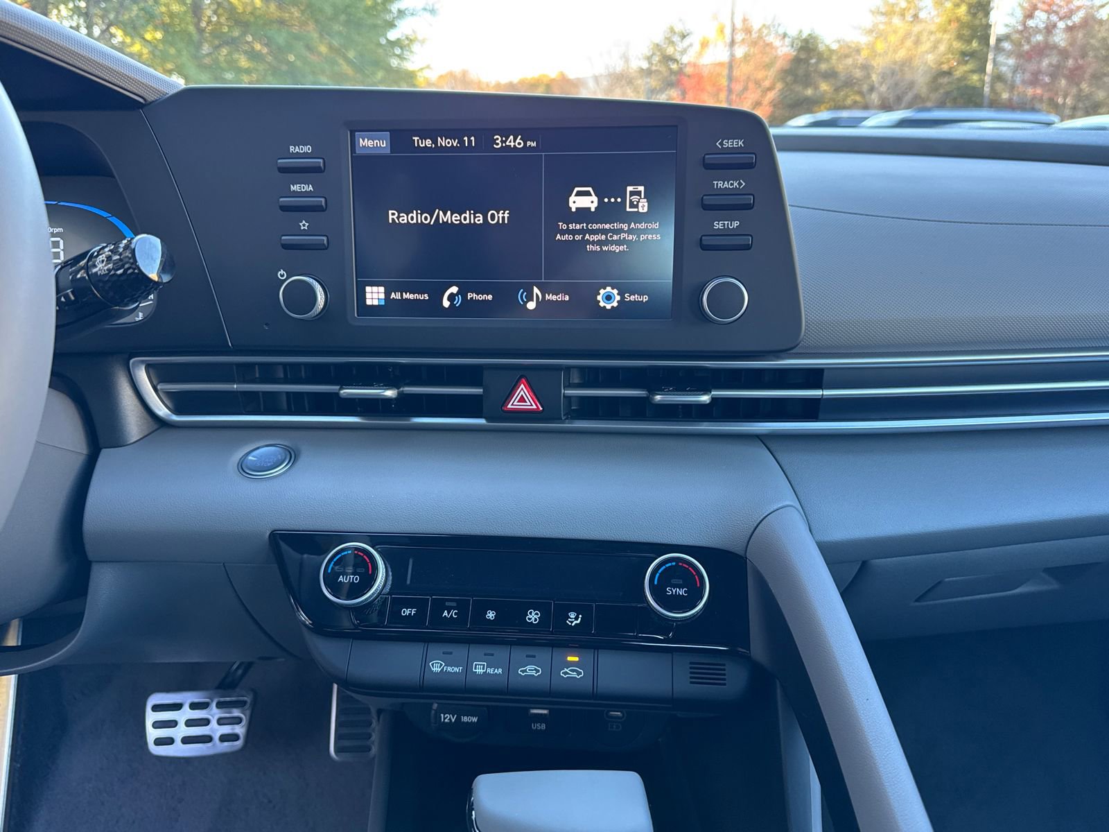 New 2026 Hyundai Elantra Sport image 28