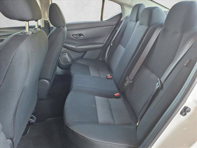 Used 2025 Nissan Sentra SV FWD image 17