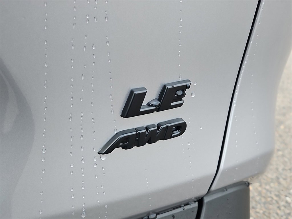 New 2025 Toyota RAV4 LE image 4