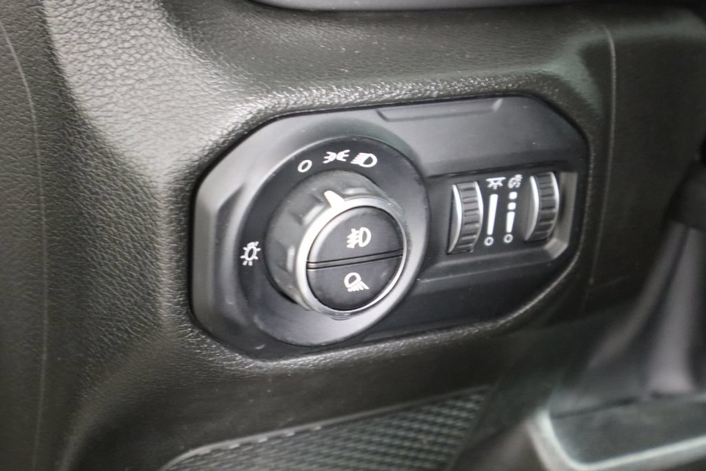 Used 2022 Jeep Gladiator Sport AWD/4WD image 22