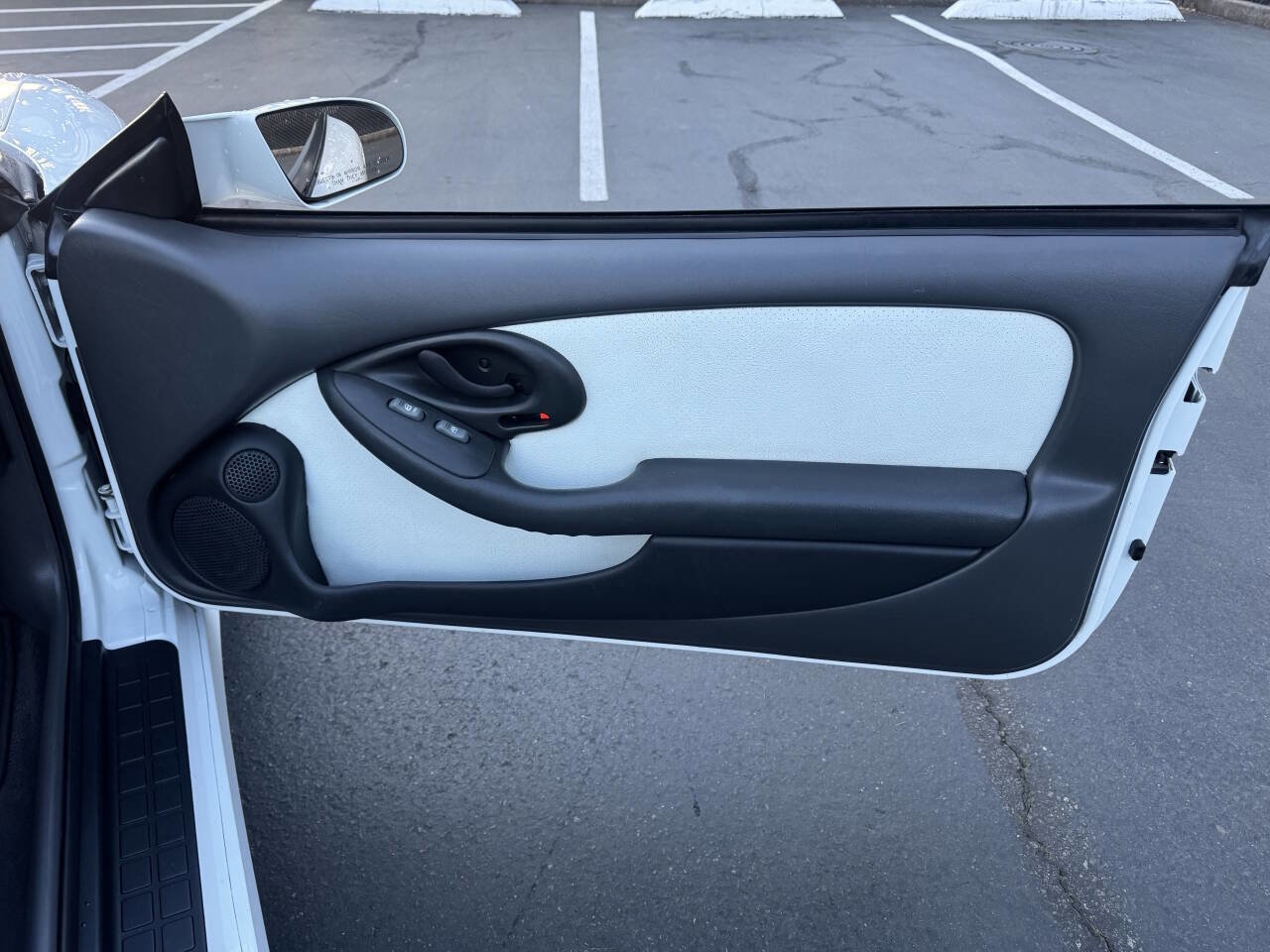 Used 1999 Pontiac Firebird Trans Am image 18