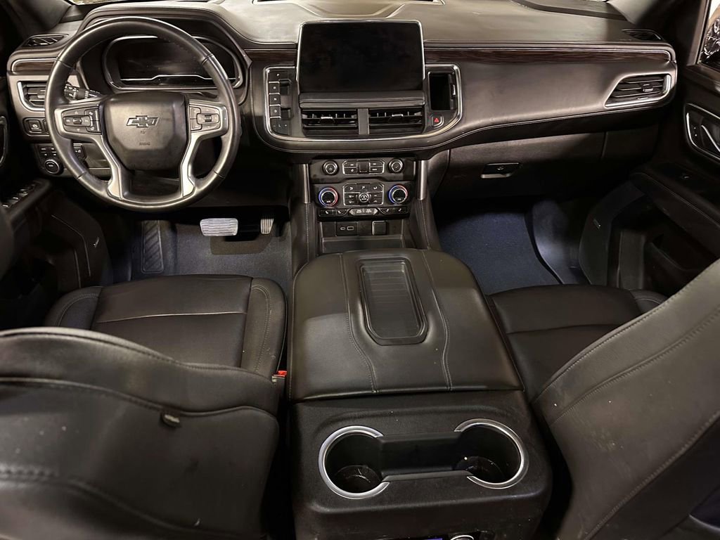 Used 2023 Chevrolet Tahoe Z71 w/ Luxury Package image 19