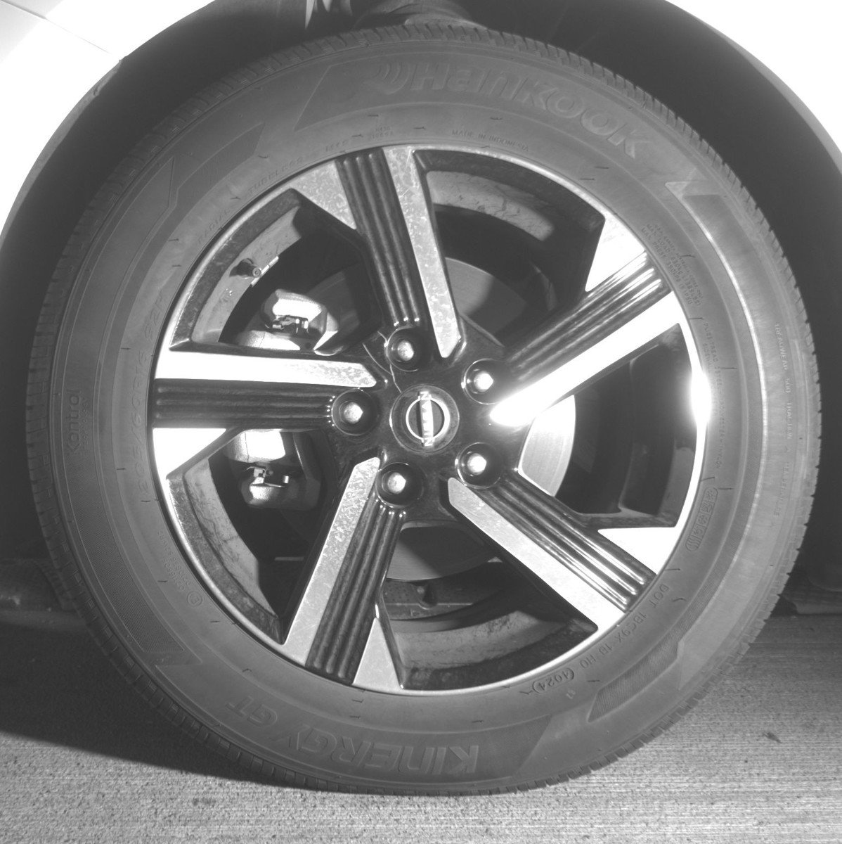Used 2025 Nissan Sentra SV image 12